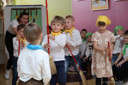 Odprtje likovne razstave Kamnik, moje mesto (15)